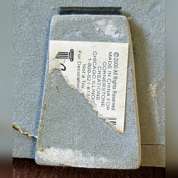 The Unique Collection Resin Victorian Miniature Picture Frame - Picture 11 of 12